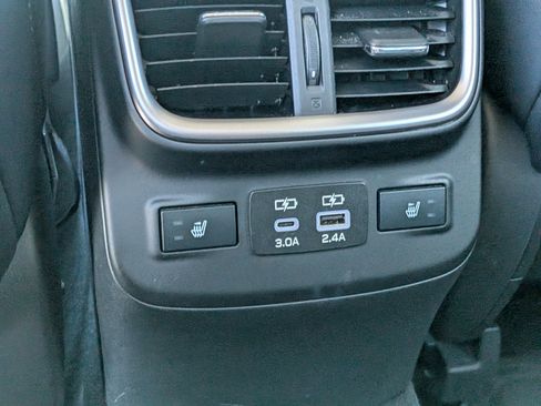 Certified 2024 Subaru Outback Limited AWD/4WD image 16