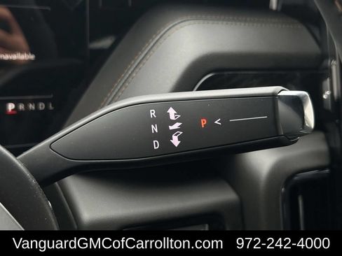 New 2026 GMC Yukon XL AT4 w/ AT4 Premium Plus Package AWD/4WD image 14