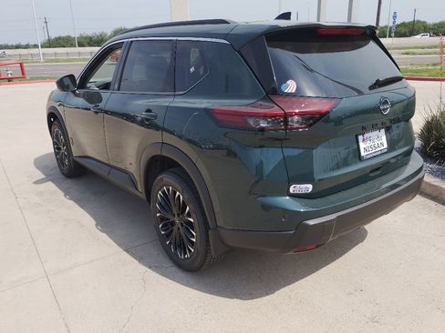 New 2026 Nissan Rogue Dark Armor FWD image 5