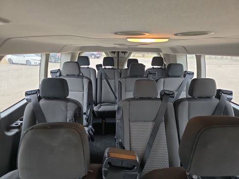 Used 2020 Ford Transit 350 XLT image 20