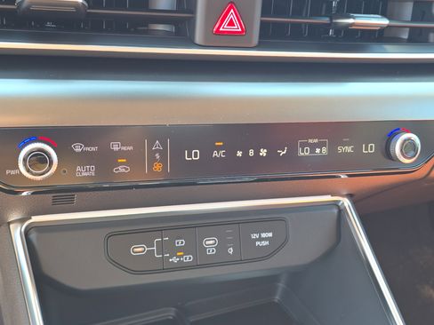 New 2026 Kia Carnival SX Prestige FWD image 27