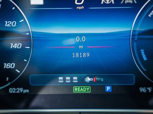 Certified 2025 Mercedes-Benz GLC 350e 4MATIC image 46