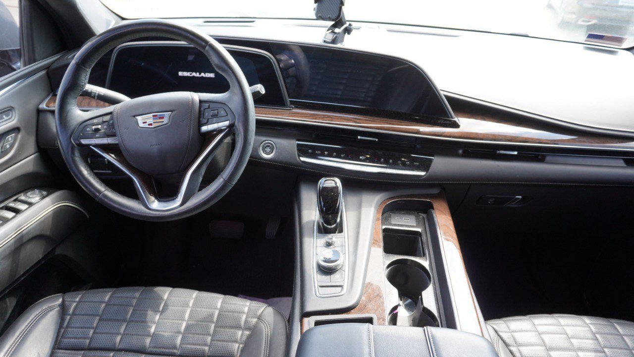 Used 2022 Cadillac Escalade Sport Platinum w/ LPO, ONYX Package RWD image 13