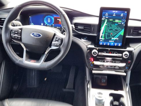 Used 2022 Ford Explorer ST w/ Equipment Group 401A image 28