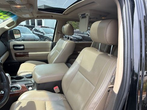 Used 2008 Toyota Sequoia Limited image 17