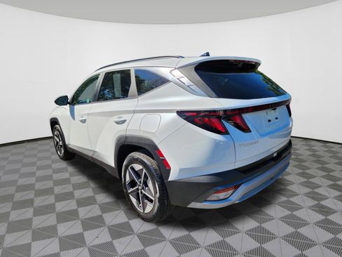 Certified 2025 Hyundai Tucson SEL AWD/4WD image 3