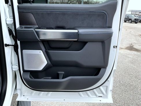 Used 2026 Ford F350 Platinum image 19