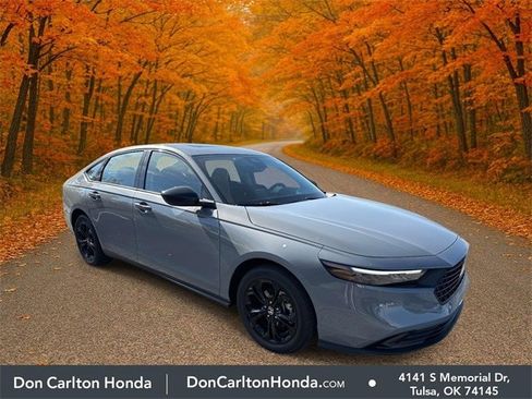 New 2025 Honda Accord SE image 1