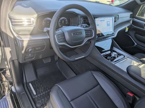 New 2026 Jeep Grand Wagoneer Limited w/ Premium Group II AWD/4WD image 9