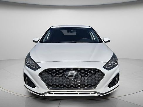 Used 2019 Hyundai Sonata SEL w/ Tech Package 02 FWD image 4