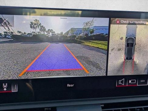 Used 2024 Audi SQ5 Premium Plus image 10