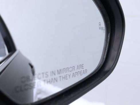 Used 2018 Toyota Camry XSE image 39