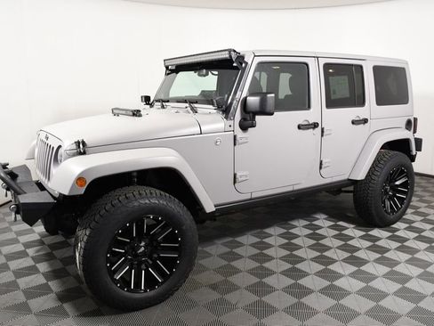 Used 2013 Jeep Wrangler Unlimited Sport AWD/4WD image 2
