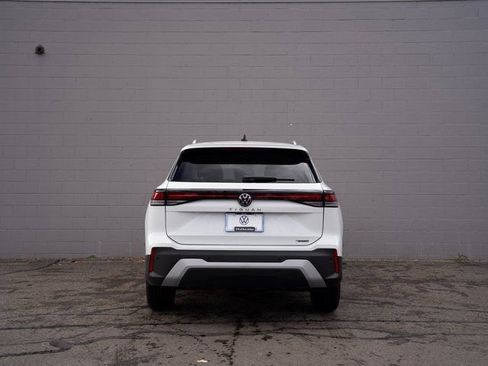New 2026 Volkswagen Tiguan S image 5