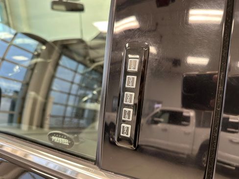 Used 2022 Ford F150 Platinum w/ Equipment Group 701A High image 9