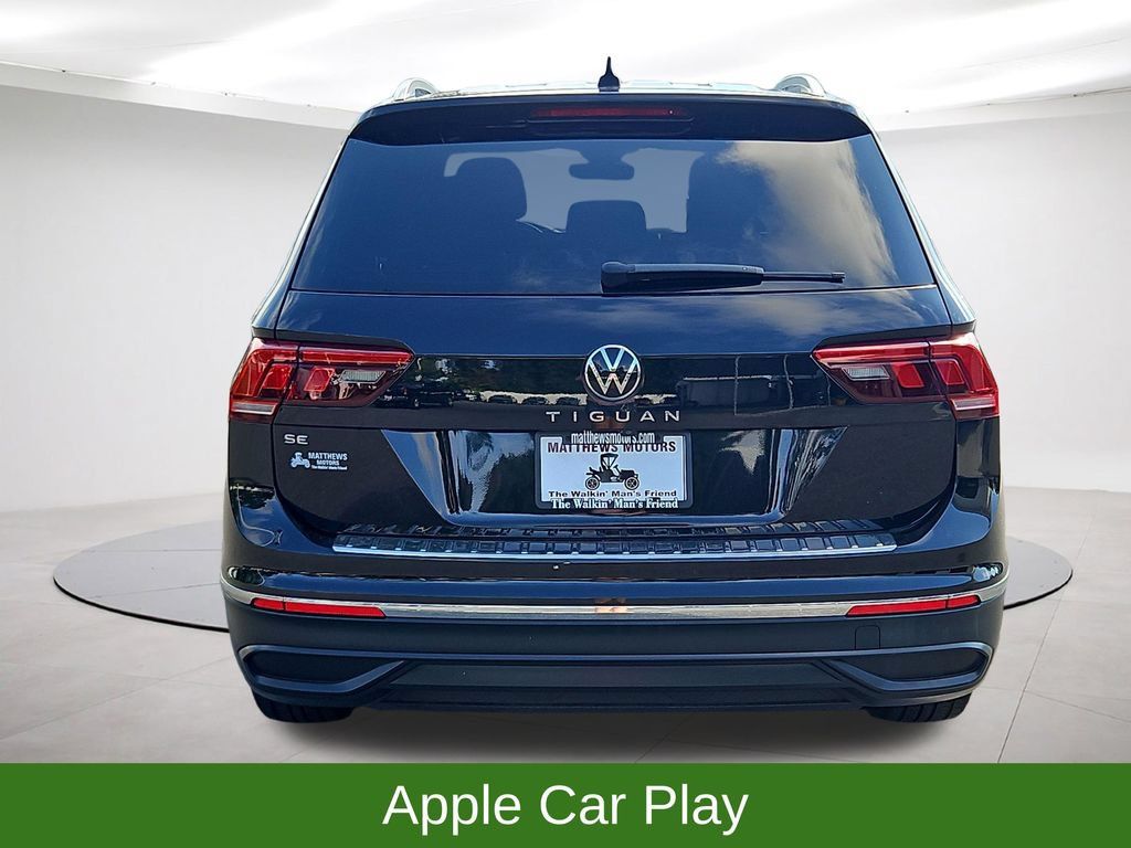 Used 2022 Volkswagen Tiguan SE FWD image 6