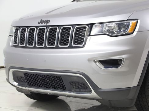 Used 2019 Jeep Grand Cherokee Limited image 55