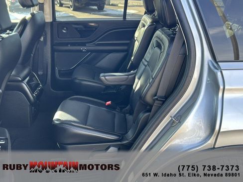 Used 2024 Lincoln Aviator Reserve image 22
