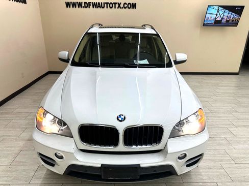 Used 2013 BMW X5 xDrive35i image 4
