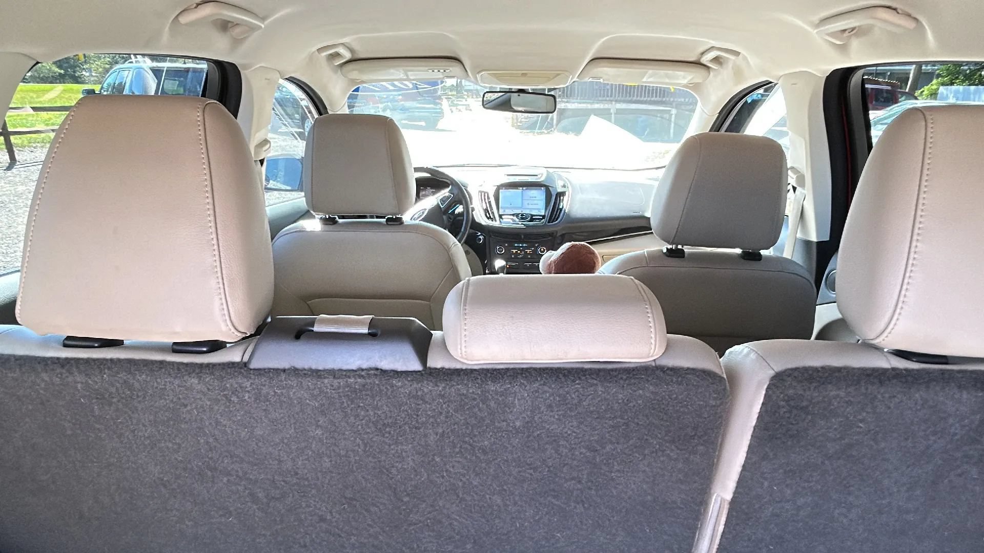 Used 2017 Ford Escape Titanium FWD image 11