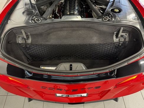 Used 2021 Chevrolet Corvette Stingray Preferred Cpe w/ Z51 Performance Package image 39
