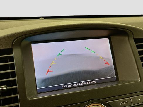 Used 2012 Nissan Pathfinder SV AWD/4WD image 23