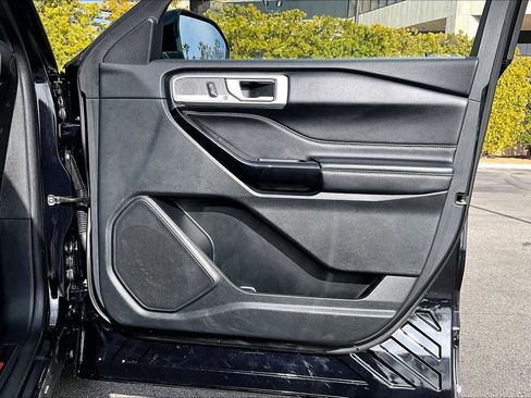 Used 2021 Ford Explorer ST w/ Equipment Group 401A image 21