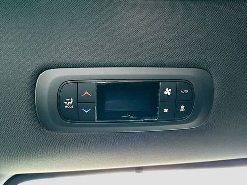 New 2025 Chrysler Voyager LX image 17