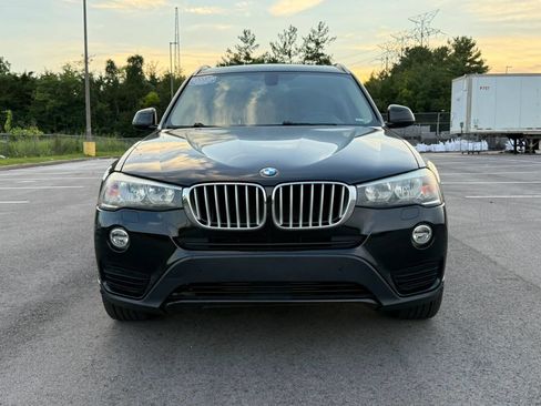 Used 2017 BMW X3 sDrive28i RWD image 2