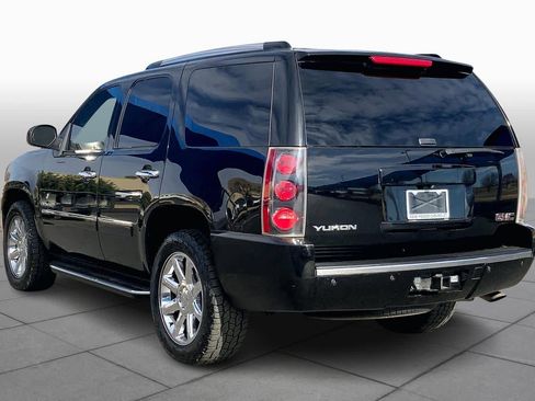 Used 2013 GMC Yukon Denali image 11