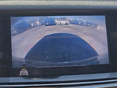 Used 2019 Buick Regal Avenir w/ Driver Confidence Package II image 21