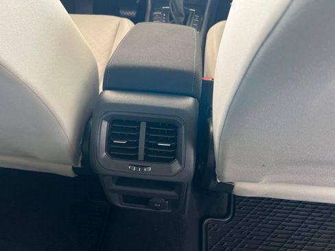 Used 2020 Volkswagen Tiguan S AWD/4WD image 18