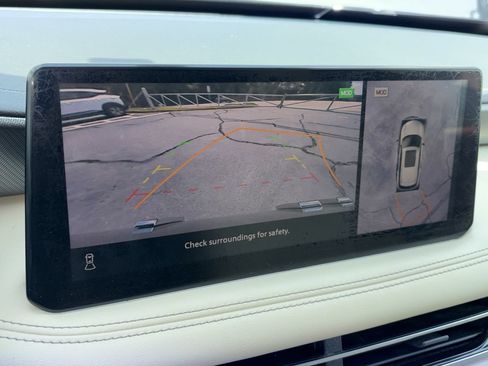 Used 2023 INFINITI QX60 Luxe w/ Cargo Package FWD image 5