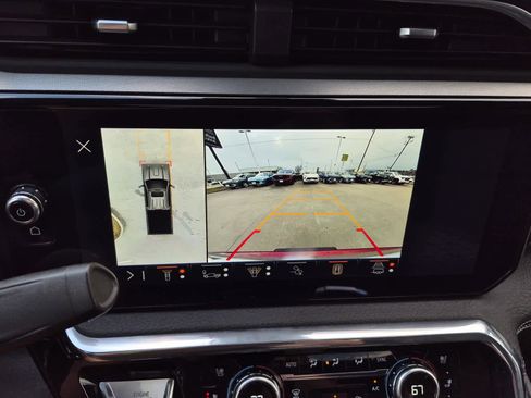 Used 2024 GMC Sierra 2500 Denali w/ Denali Reserve Package image 28