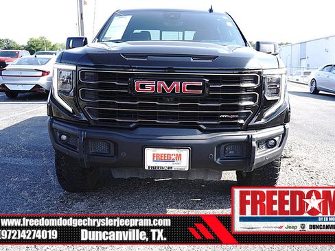 Used 2024 GMC Sierra 1500 AT4X AWD/4WD image 8