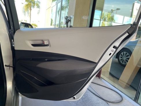 Used 2022 Toyota Corolla LE image 26
