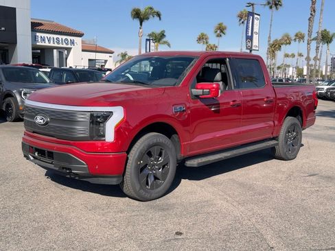 New 2025 Ford F150 Lightning Lariat image 7