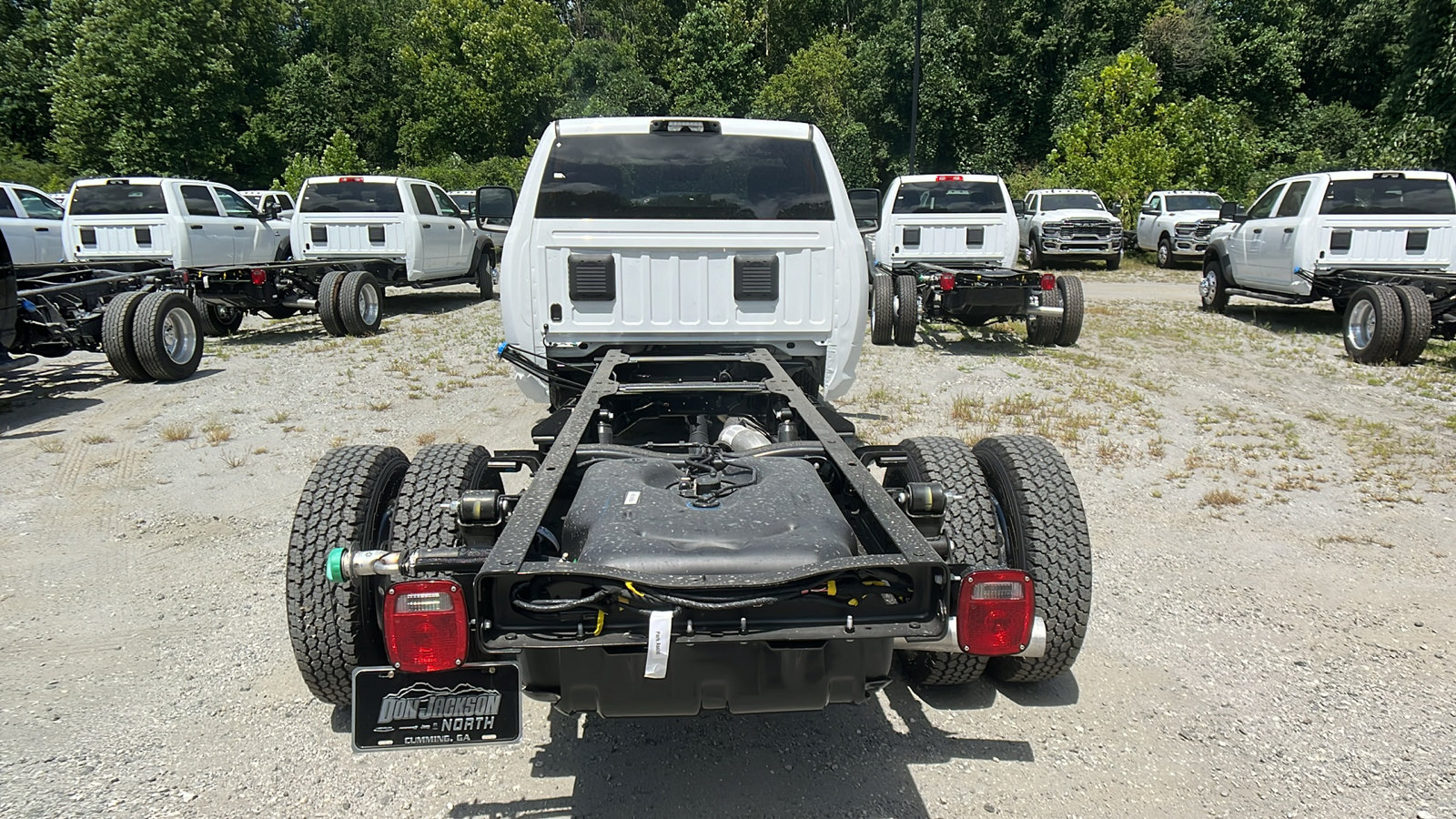 New 2025 RAM 3500 Tradesman AWD/4WD image 9
