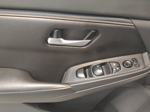 Used 2021 Nissan Sentra SV FWD image 27