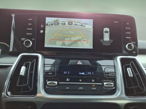 Used 2023 Kia Sorento SX image 20