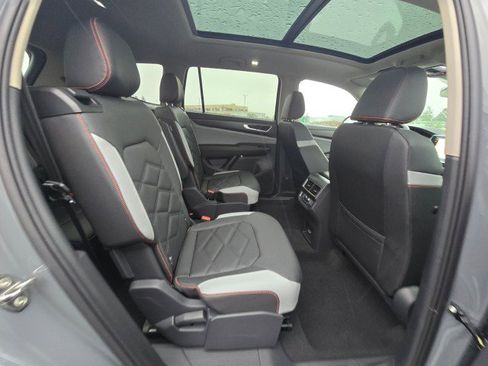 New 2026 Volkswagen Atlas Peak Edition AWD/4WD image 15