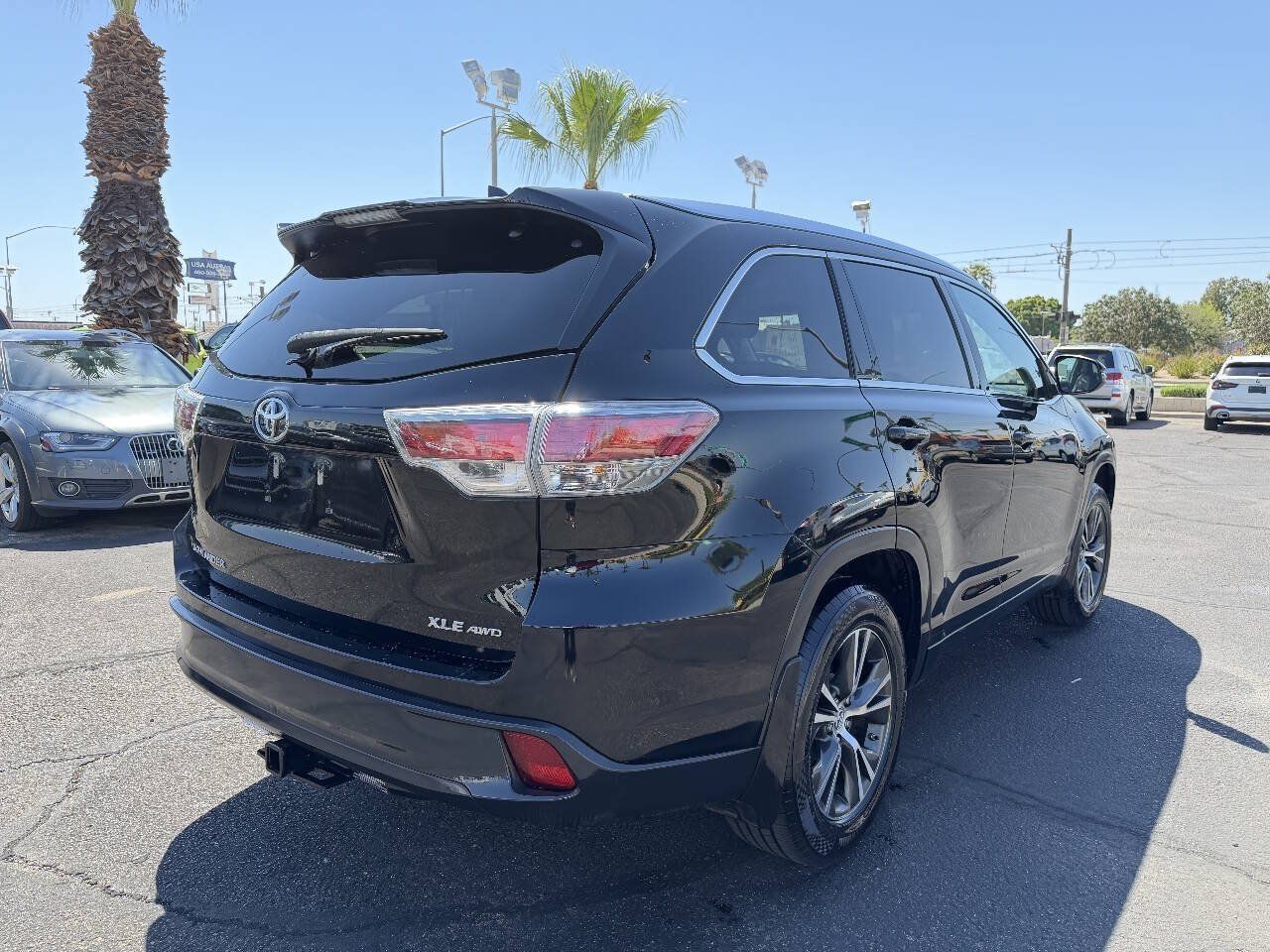 Used 2016 Toyota Highlander XLE AWD/4WD image 6