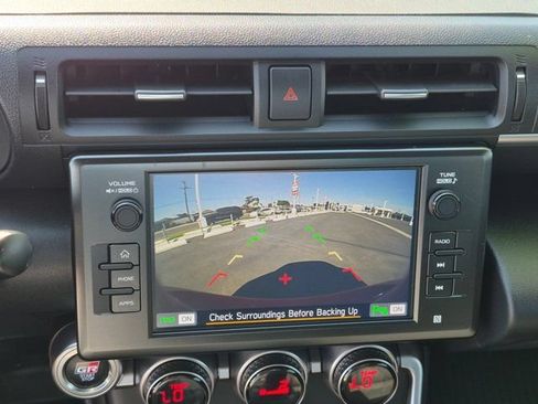 Used 2022 Toyota GR86 w/ ALL Weather Mat Package (TMS) RWD image 20