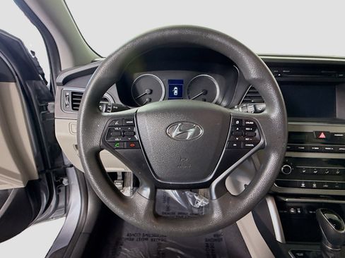 Used 2017 Hyundai Sonata Sport image 13