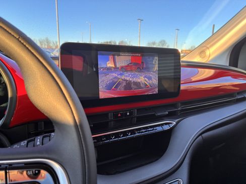 Used 2024 FIAT 500 e (RED) image 16