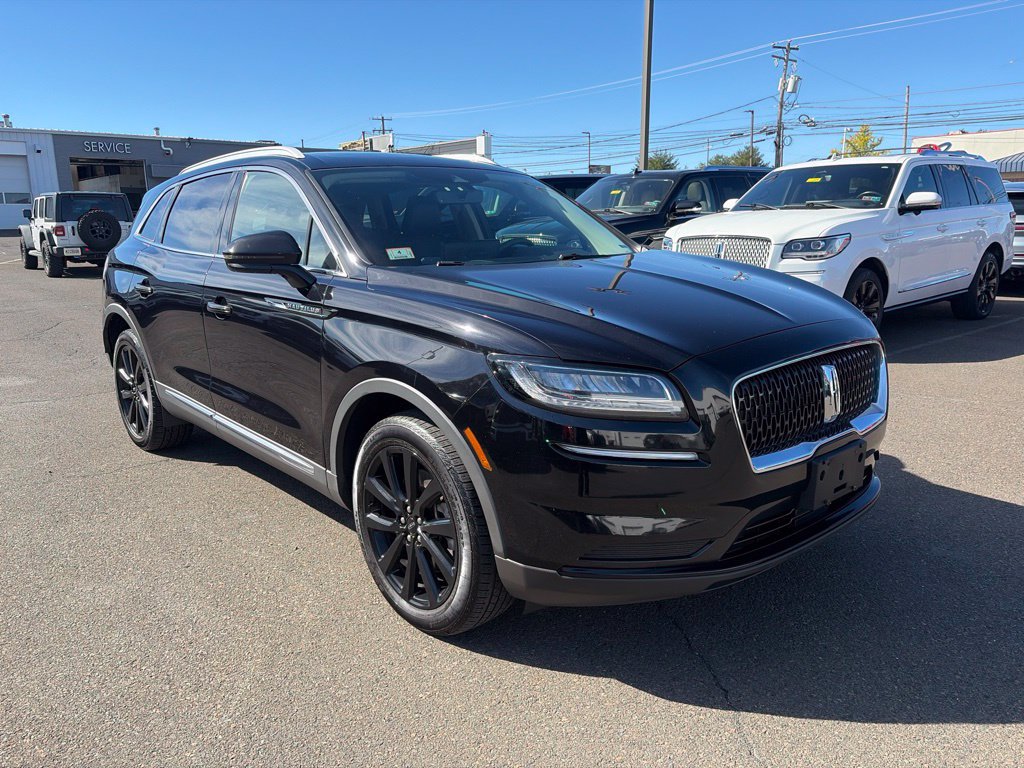 Used 2022 Lincoln Nautilus Reserve w/ Monochromatic Package AWD/4WD image 8