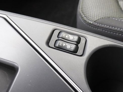 Certified 2024 Subaru Crosstrek 2.0i Premium image 29