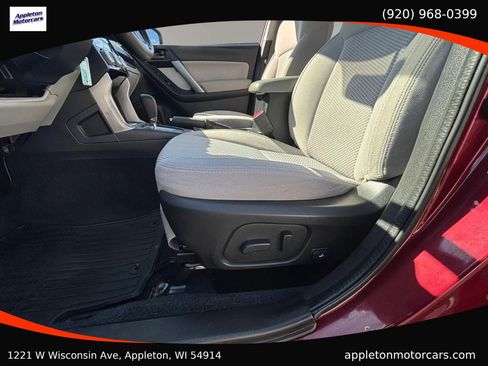 Used 2017 Subaru Forester 2.5i Premium w/ All-Weather Package AWD/4WD image 26