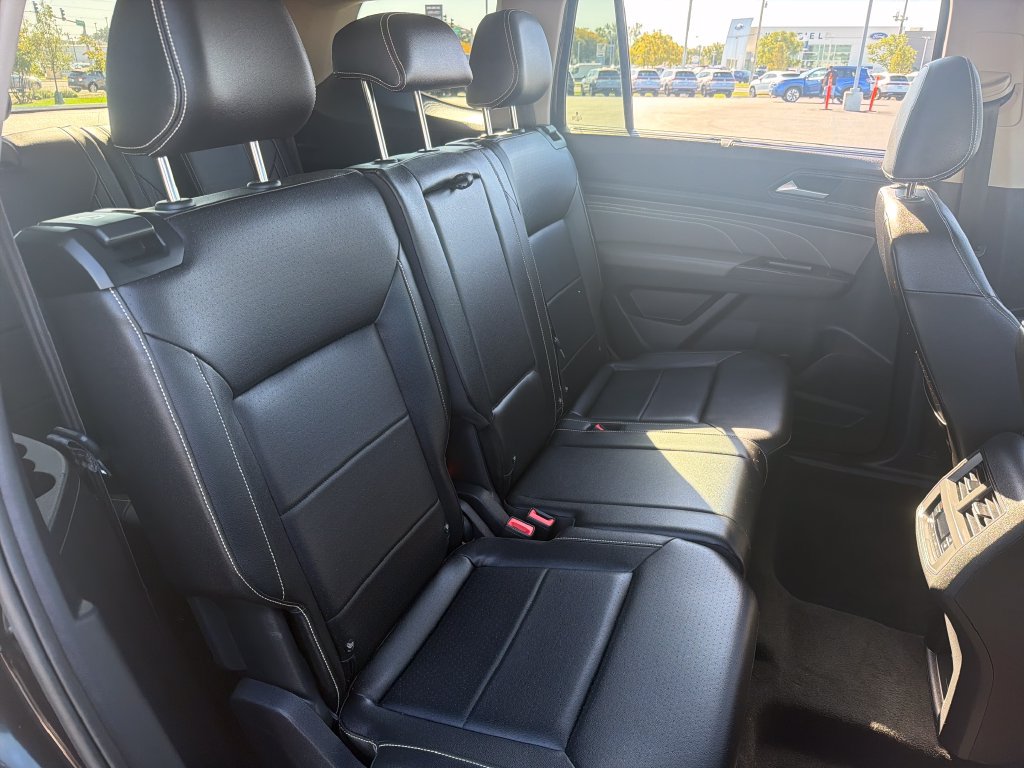 Certified 2023 Volkswagen Atlas SE w/ Panoramic Sunroof Package AWD/4WD image 26