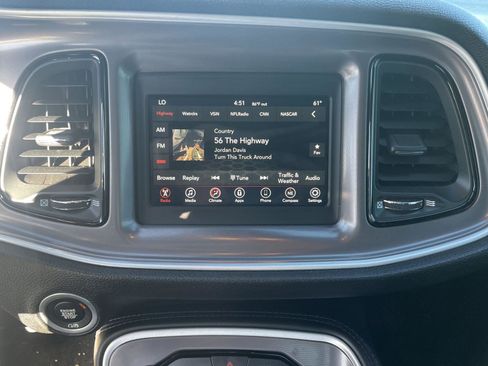 Used 2022 Dodge Challenger R/T w/ Blacktop Package image 17